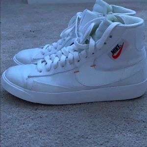 nike blazer mid